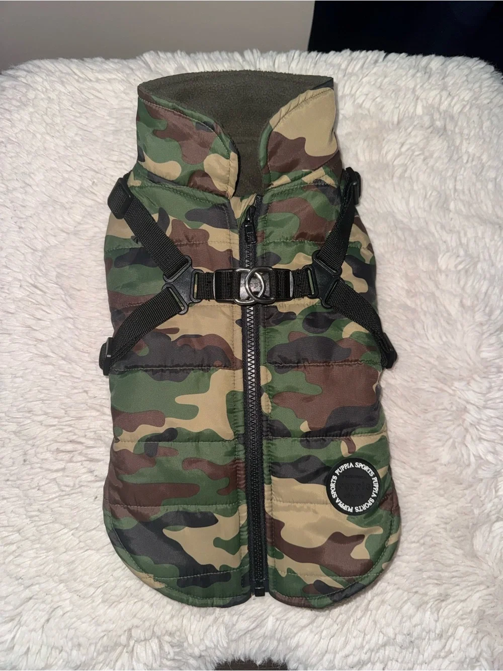 Puppia Mountaineer II Camo Coat With Attached Harness Size Large